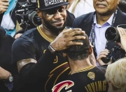 开云官方app入口-包含骑士队主场不敌热火，凯里欧文表演单核奋战的词条