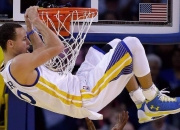 开云体育入口-世界排名争夺战焦点战，巴萨横扫瑞典，技术足球的完美胜利