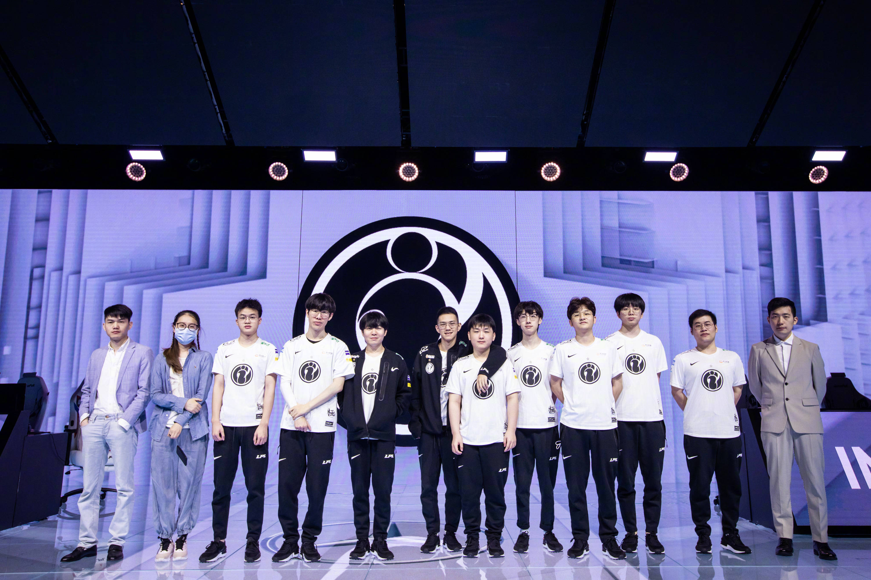 包含Vitality鏖战IG，Inspired惊艳世界的词条