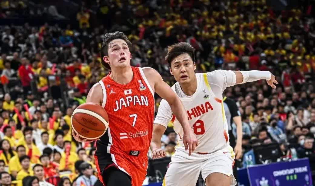 包含日本男篮强势墨西哥男篮，保罗爆发神勇的词条