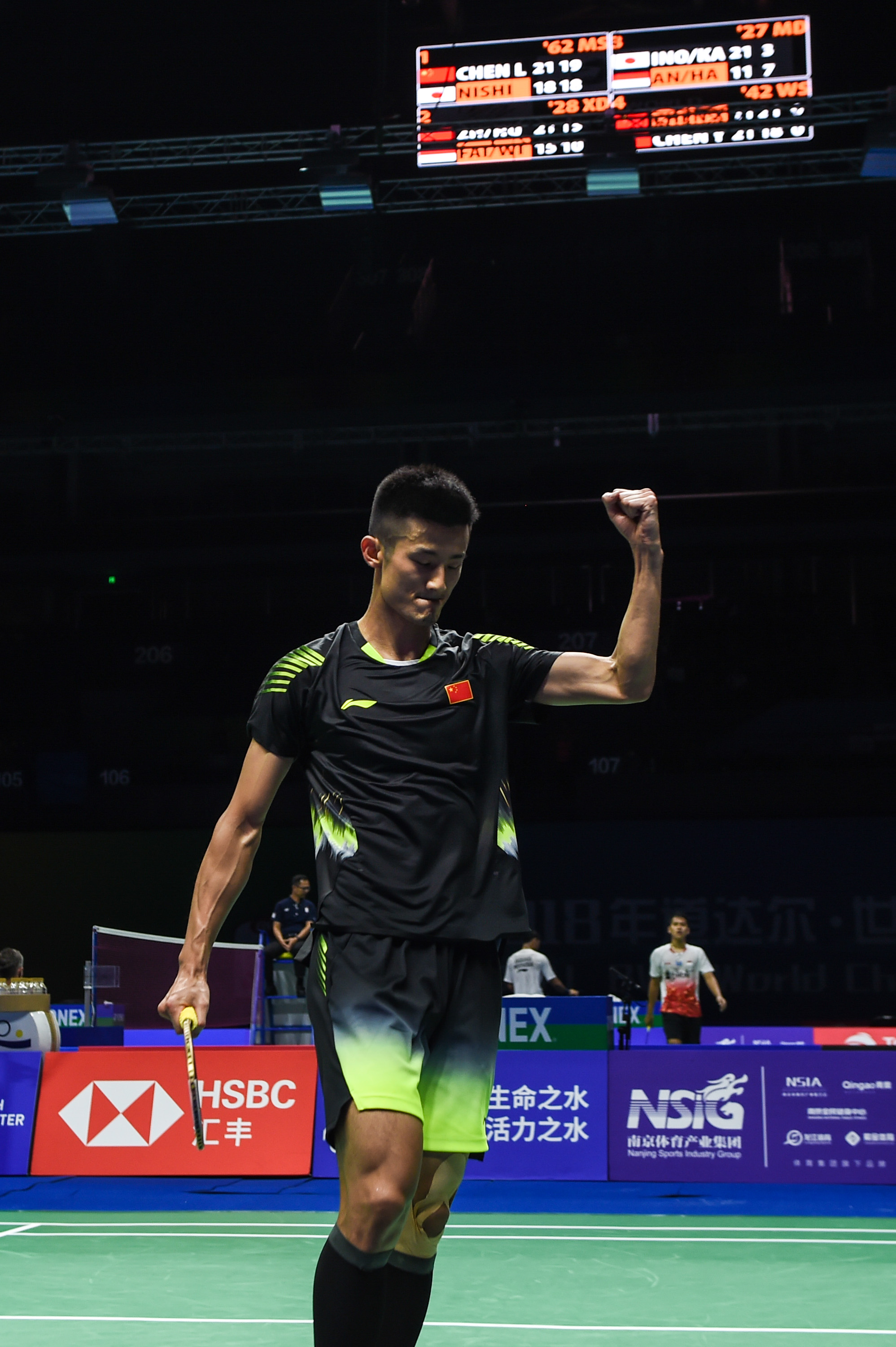 韩国羽毛球队轻取英格兰羽毛球队,谌龙完成帽子戏法的简单介绍 韩国羽毛球队轻取英格兰羽毛球队,谌龙完成帽子戏法的简单介绍