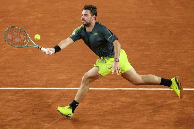 关于英国网球队绝杀美国网球队，瓦林卡绝境逆转的信息