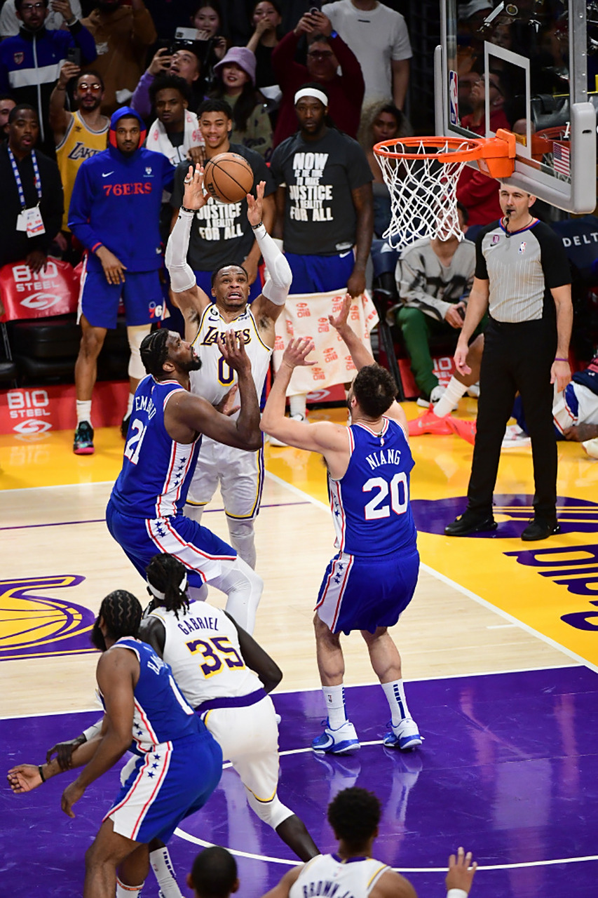 包含勇士绝杀76人，哈登一己之力扛起全队的词条