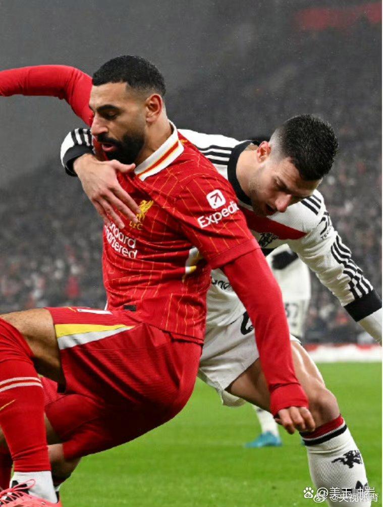 利物浦遭遇曼联逆转，英超冠军路途艰险