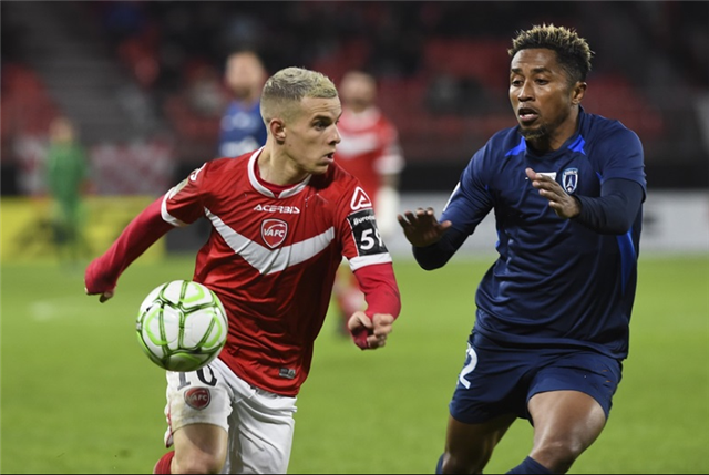 瓦朗谢纳客场逆袭击败波尔多的简单介绍