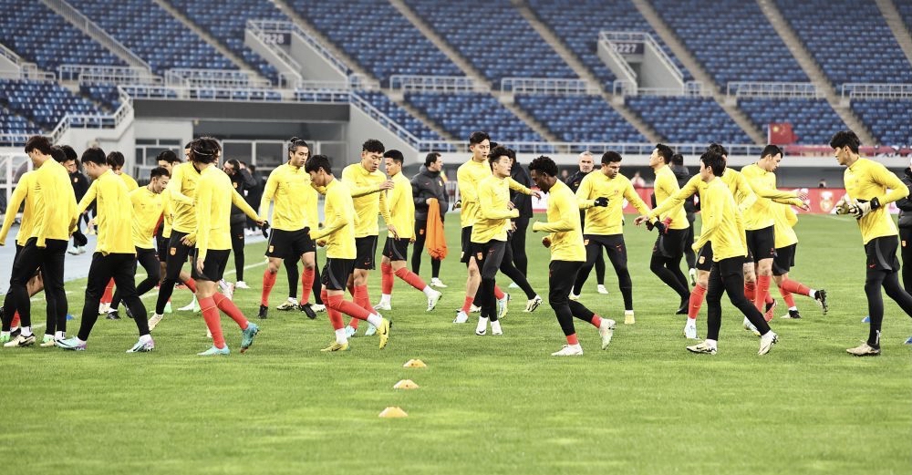 球队在比赛中取得突破性胜利，士气高涨备战下一场比赛的简单介绍