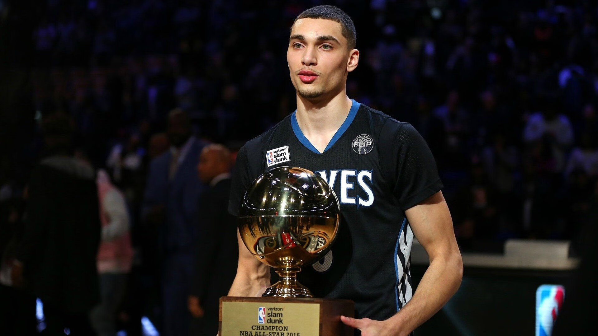 魔术淘汰篮网,东契奇东决封神,当传奇接管关键战